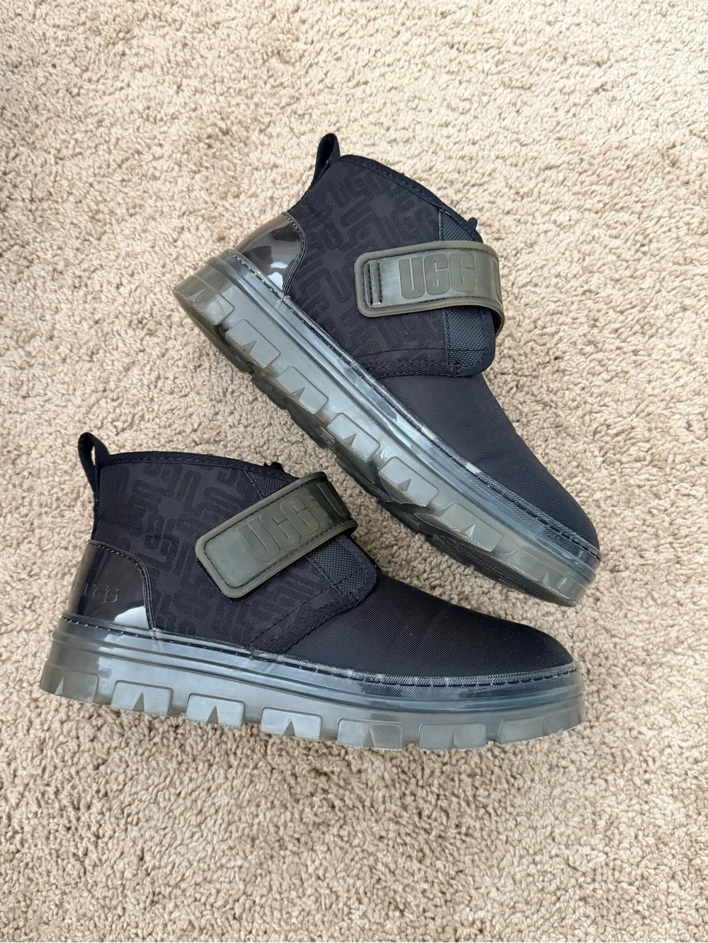 UGG Kids Black Boots with Olive Strap